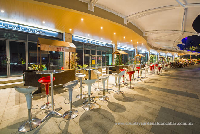 Luxury Services Apartment for Sale, Country Garden Danga Bay. For full details, please visit us at www.countrygardendangabay.com