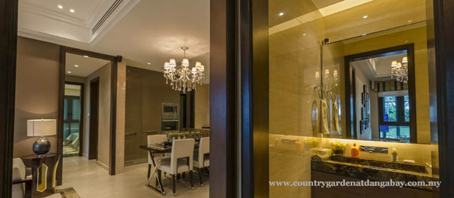Luxury Services Apartment for Sale, Country Garden Danga Bay. For full details, please visit us at www.countrygardendangabay.com